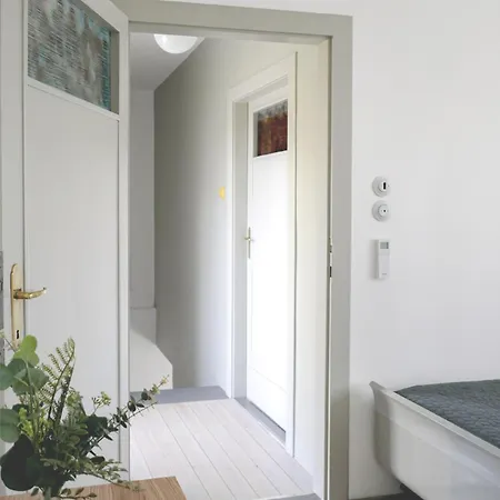 Bronz25 A Velencei-tonal