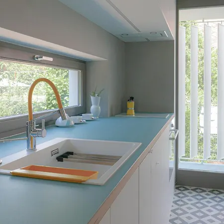 Bronz25 A Velencei-tonal 加尔多尼