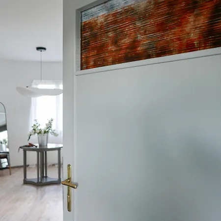 Bronz25 A Velencei-tonal 加尔多尼